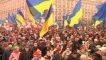 Ukraine opposition protesters, riot police clash in Kiev