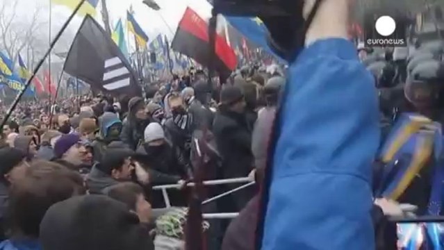 Multitudinaria manifestación a favor de la Unión Europea en Kiev