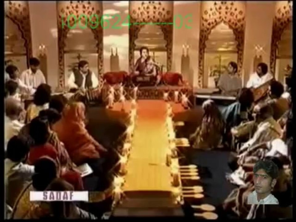 ek bar muskura do