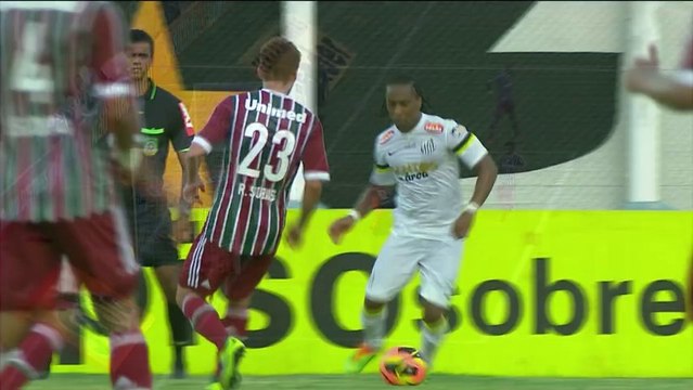 Santos derrota o Fluminense que luta contra o rebaixamento
