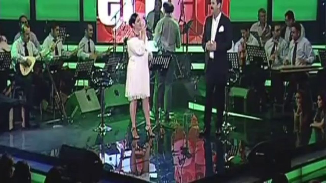 01 gülay hüseyin turan gine yeşillendi germir bağları 07.10.2011 düet gecesi