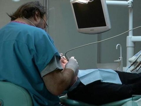 Soins dentaires: l'explosion des tarifs - 25/11