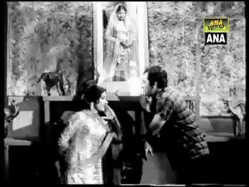 TUMHI HO MEHBOOB MERE
