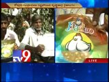Farmers protest against Kaveri jadoo cotton seeds