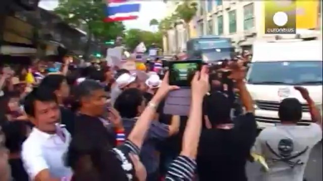 Thailand: protesters occupy government ministry