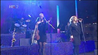 Let the music play - Valentina Fijačko i Danijela Pintarić