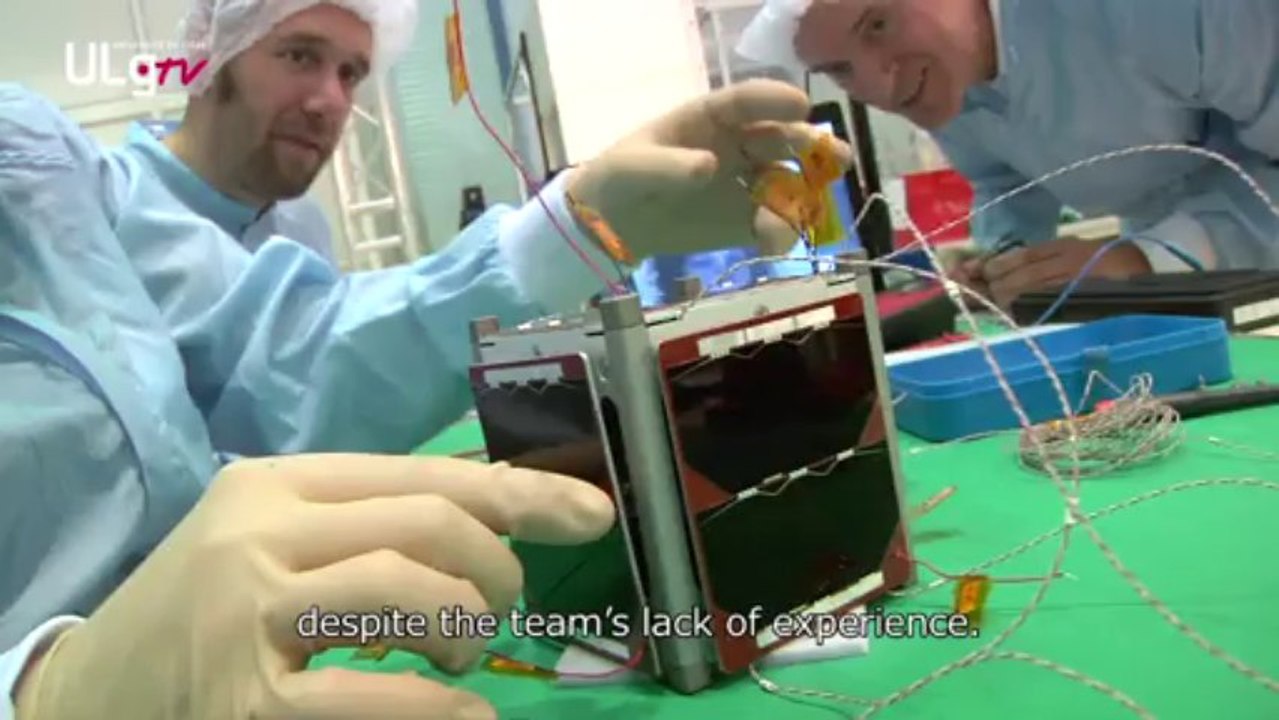 Comment construire un satellite