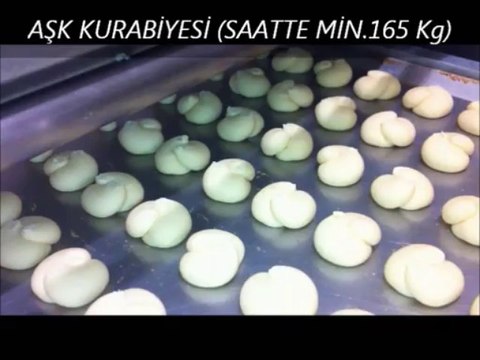 TMAK MAKINA - Kuru pasta ve Kurabiye Makinaları - Aşk Kurabiyesi dökerken