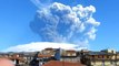 Éruption du volcan Etna en Italie.