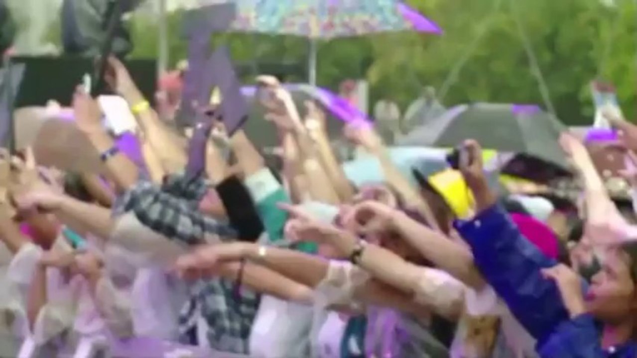 Luiz Gustavo präsentiert WM-Trikot: 'Wir glauben daran'