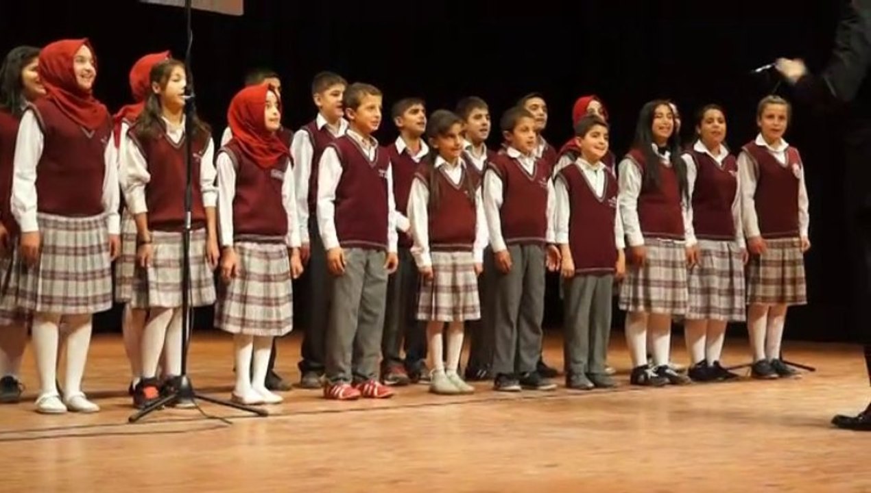 Batmanda 24 Kasım Öğretmenler Günü