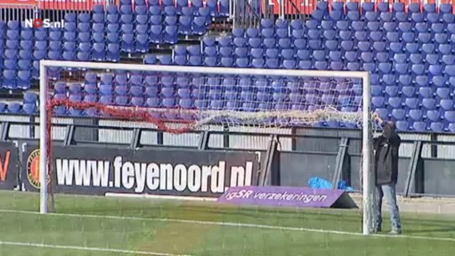 25-03-10 Feyenoord de dag na het bereiken van de finale
