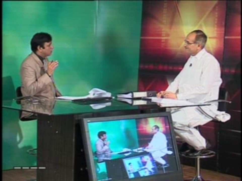 Zari Pandal with Saghir Ramay on Embezzlement in Idara e Kisan Part 02