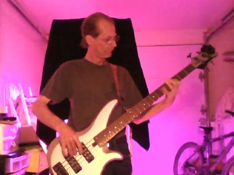 Demo Marc Bass Cover (Evis Presley Return to sender)