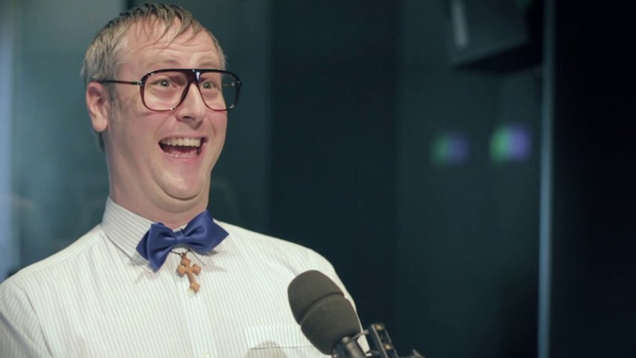 120 secondes - Les jeunes couples se marient de moins en moins à l’église