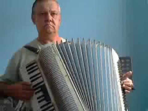 AULA DE ACORDEON - professor BRAGA - Ainda ontem chorei de saudade.