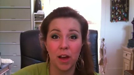 HCG R1VLCD24 Doing Apple Day