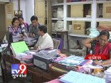 Professors of M.S.Uni yet to get salary for 2 months, Vadodara - Tv9 Gujarat