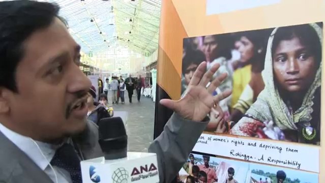 جناح المركز الروهنجي العالمي في المعرض الإسلامي الفنلندي باللغة الروهنجية Suite Of Rohingya Media Center in Islamic Expo - Finland - in Rohingya Language