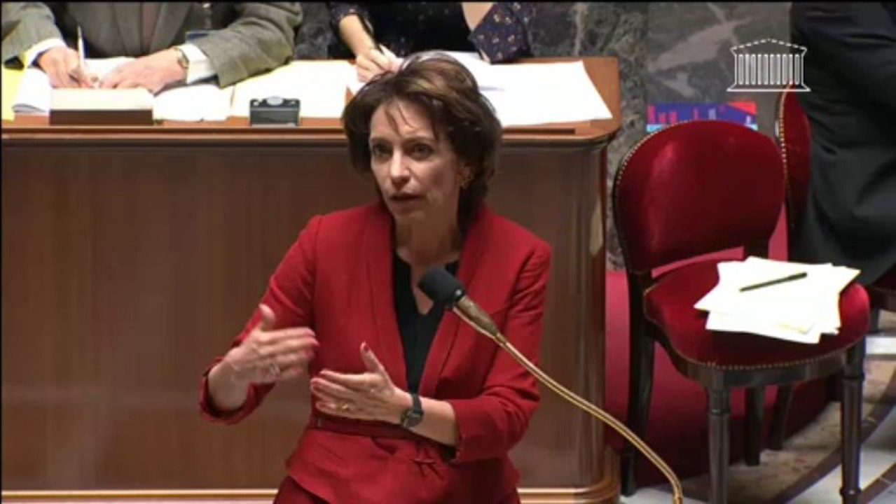 Marisol Touraine annonce une double revalorisation du minimum vieillesse et une augmentation de l'ACS