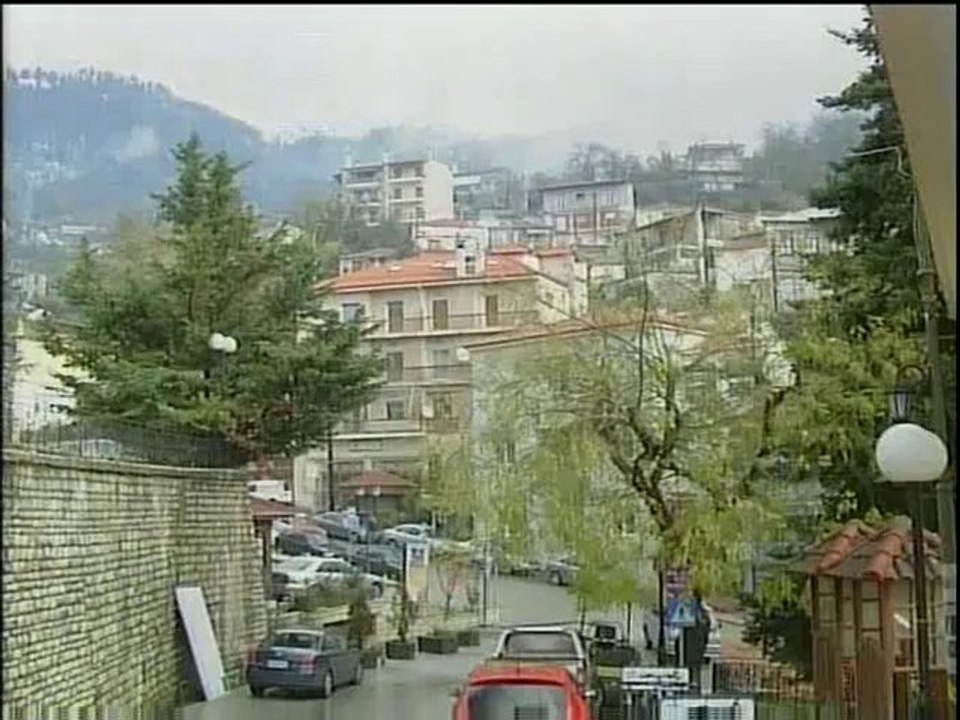 Στα λευκά το Βελούχι - Προετοιμασίες χιονοδρομικού κέντρου