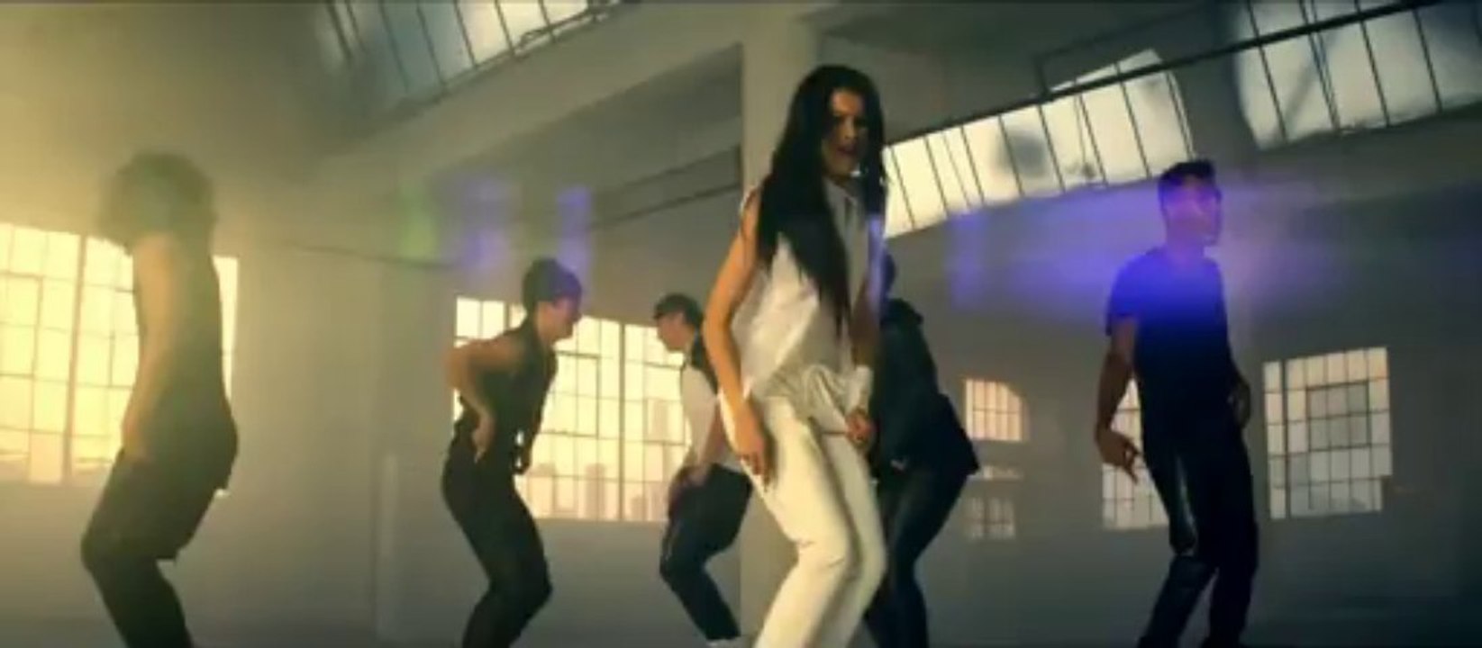 Zendaya - Replay