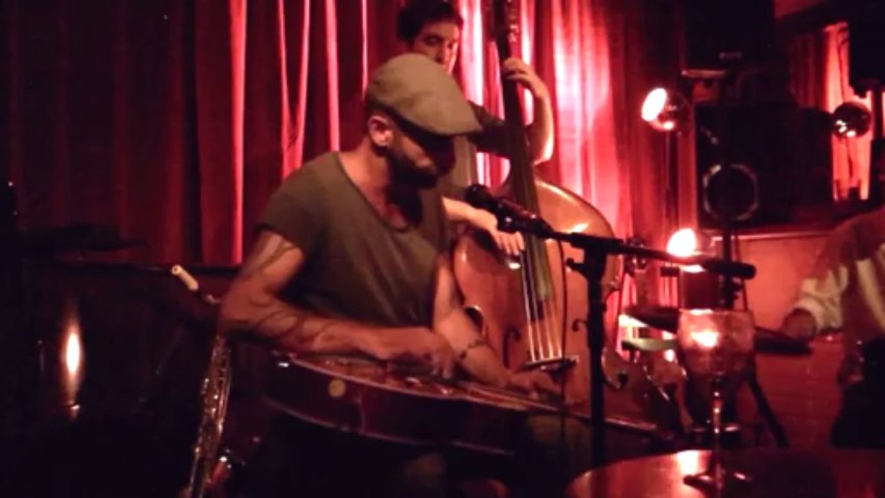 Poor wayfaring stranger - @ Monday Night Jam (2013-08-19)