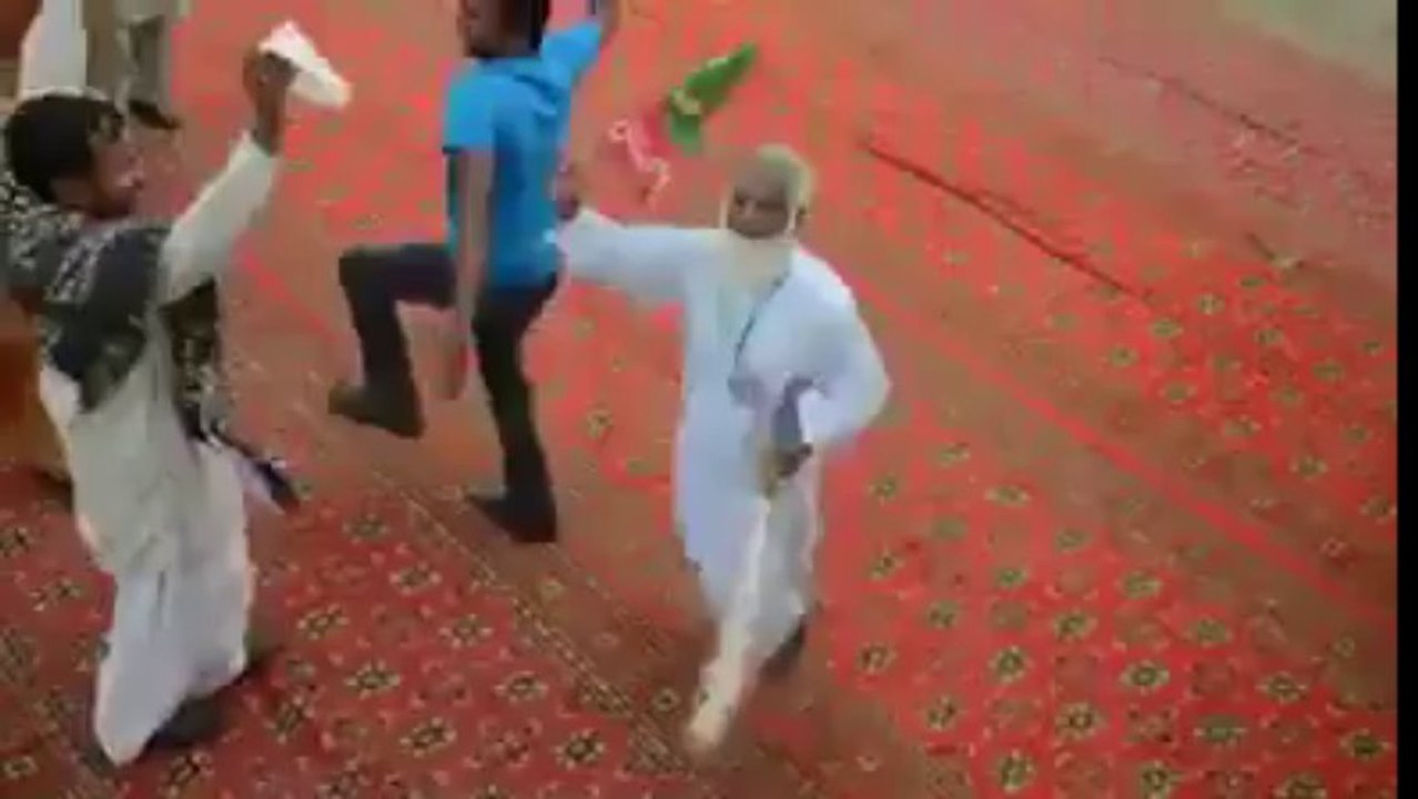 Imran Khan jalsa and funny baba hahaha