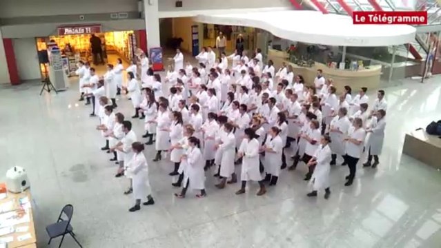 Le flashmob du CHU de Brest