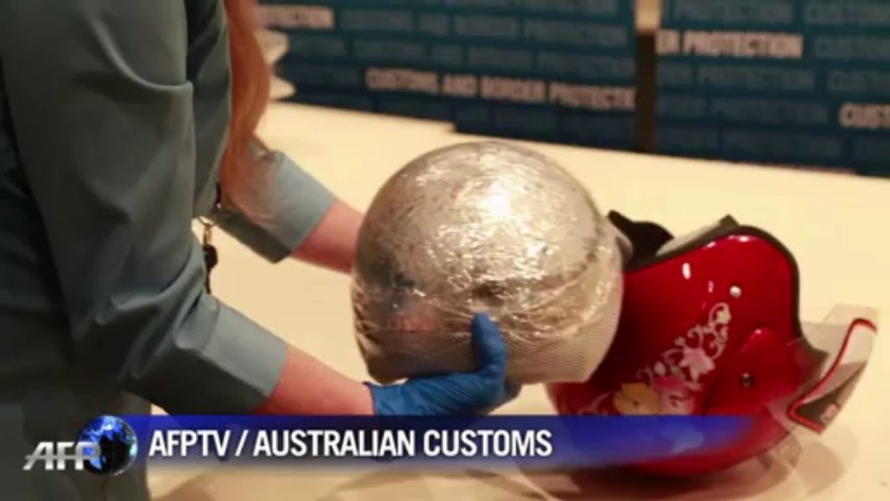 Global gangs target Australian pupils as drug mules