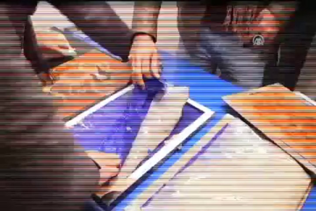 Ahşap tabloda eroin kaçakçılığı