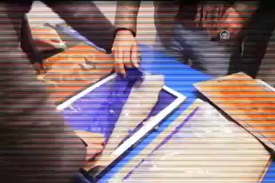 Ahşap tabloda eroin kaçakçılığı