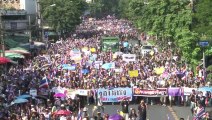 Bangcoc: manifestantes bloqueiam ministérios