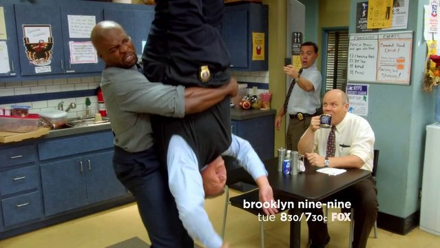 Brooklyn Nine- Nine Promo for Thanksgiving