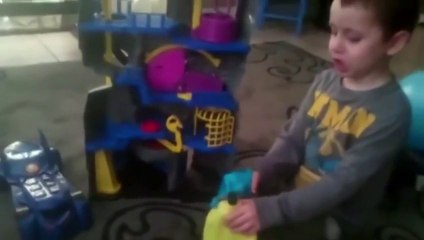 Super surprise pour cet enfant malade du cancer.