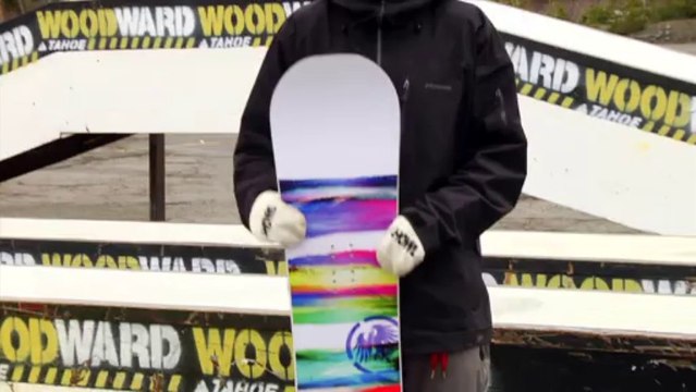 Never Summer Onyx - Good Wood 2014 Women's Park - TransWorld SNOWboarding