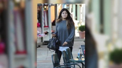 Kylie Jenner se débarrasse de sa fausse frange après les AMA