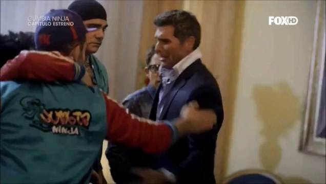Christian Meier en Cumbia Ninja-capitulo 11 'Pateando culos'