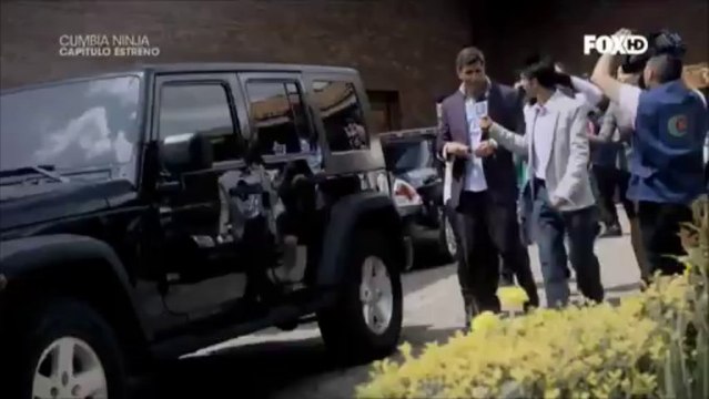 Christian Meier en Cumbia Ninja-capitulo 11 'Pateando culos'