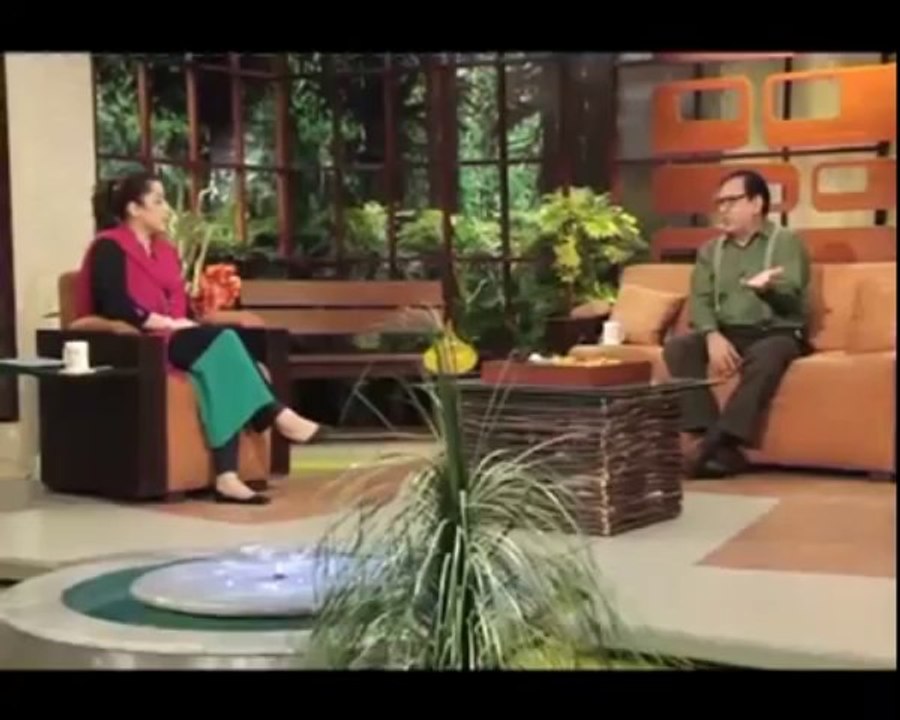 Hasb e Haal 24 November 2013 [ 24-11-2013 ] latest azizi hasbe haal (24th nov) - YouTube