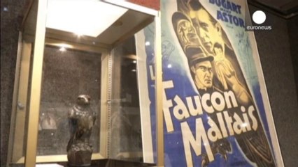Asta record per la statuetta del "Mistero del Falco"
