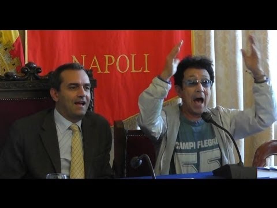 Napoli - L'ex base Nato riapre con il concerto di Edoardo Bennato -1- (25.11.13)