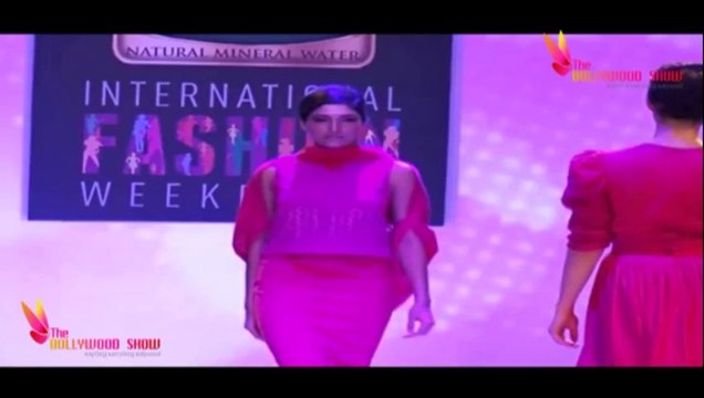 Uncensored Ramp Walk | Signature International Fashion Week 2013