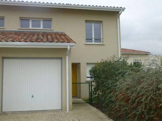 33240 ST GERVAIS - MAISON T4 - REF=MAS07M