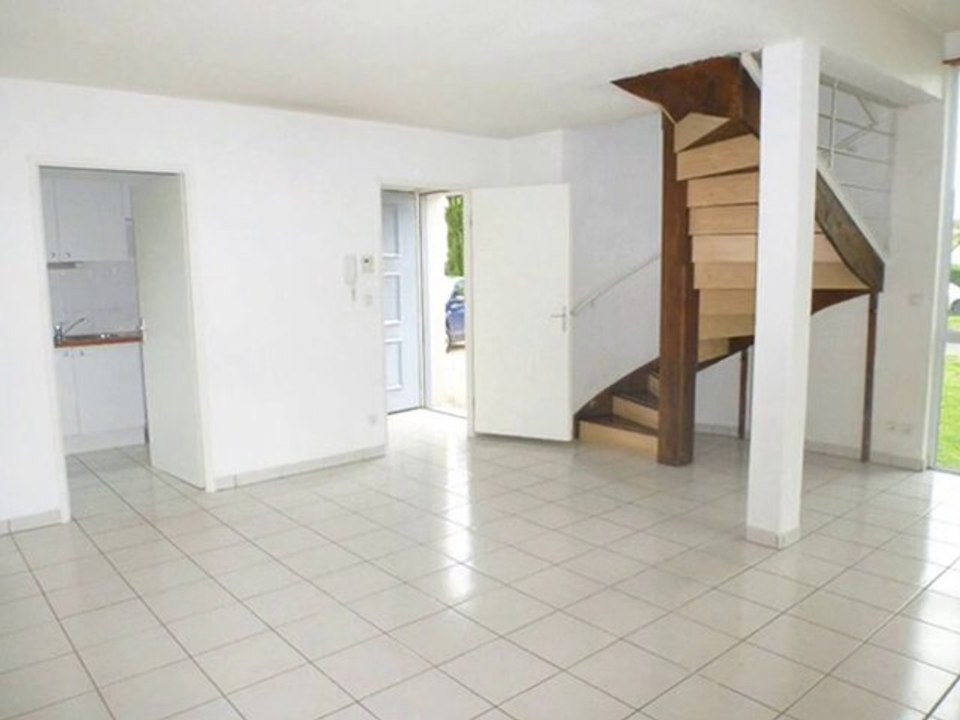 33240 ST ANDRE DE CUBZAC - MAISON T4 - REF=BOU06E