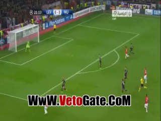 فالنسيا يتقدم بالهدف الاول لمانشستر يونايتد فى باير ليفركوزن