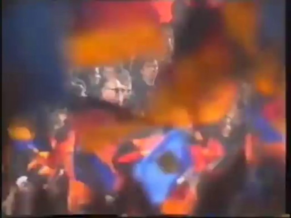 Cold War 23 -  The Wall Comes Down 1989