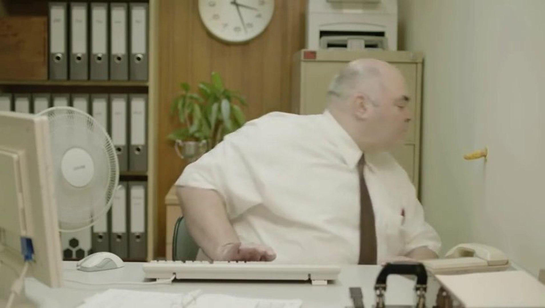 DORITOS FINGER CLEANER Glory Hole version - CRASH THE SUPER BOWL - Vidéo  Dailymotion