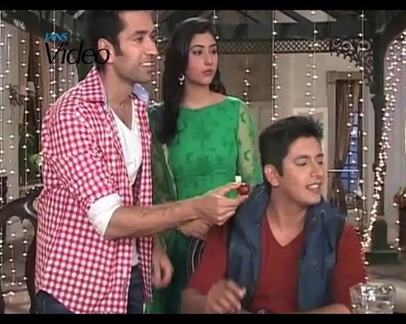 Pyaar Ka Dard Hai Payal runs from her wedding