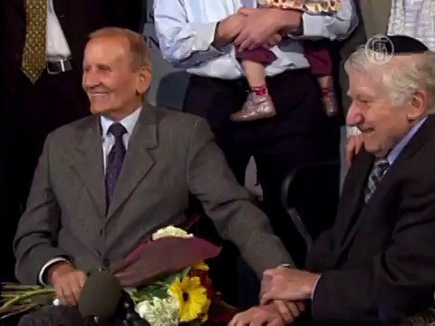 Долгожданное воссоединение в США спустя 70 лет